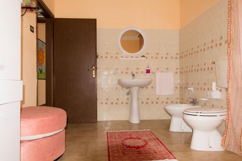Locazione Turistica Girasole Villa Порто Толе Екстериор снимка